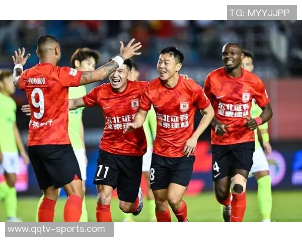 小曾季前赛拼劲十足媒体人分析合同压力促球员表现