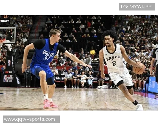 马刺主场对决勇士迪伦哈珀缺阵其他球员全力出战 马刺主场对决勇士迪伦哈珀缺阵其他球员全力出战