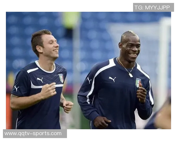 卡萨诺批评莱奥年年空谈表现不佳26岁已不再年轻需加倍努力